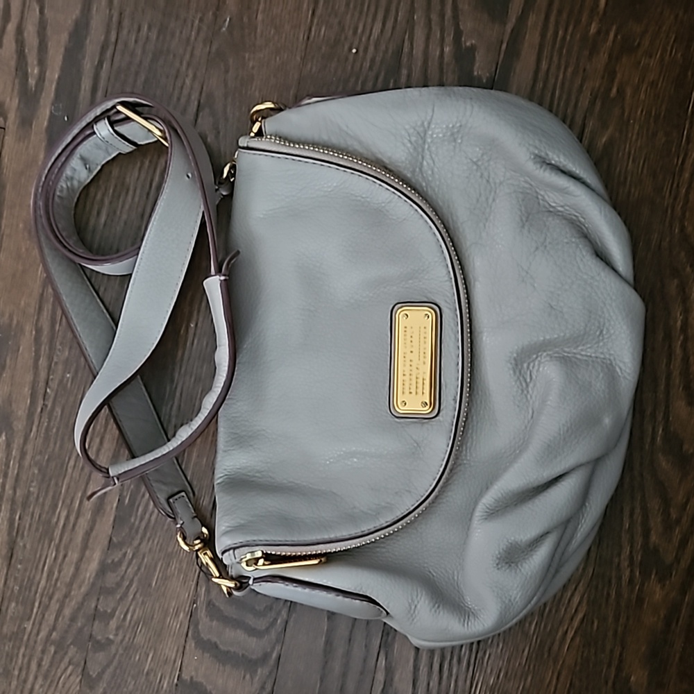 Marc Jacobs Iconic Natasha Style Tan Crossbody Bag Purse